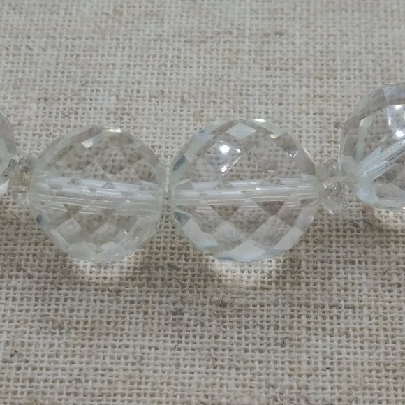 1930s Graduating Faceted Rock Crystal Choker - Picture 2 of 11